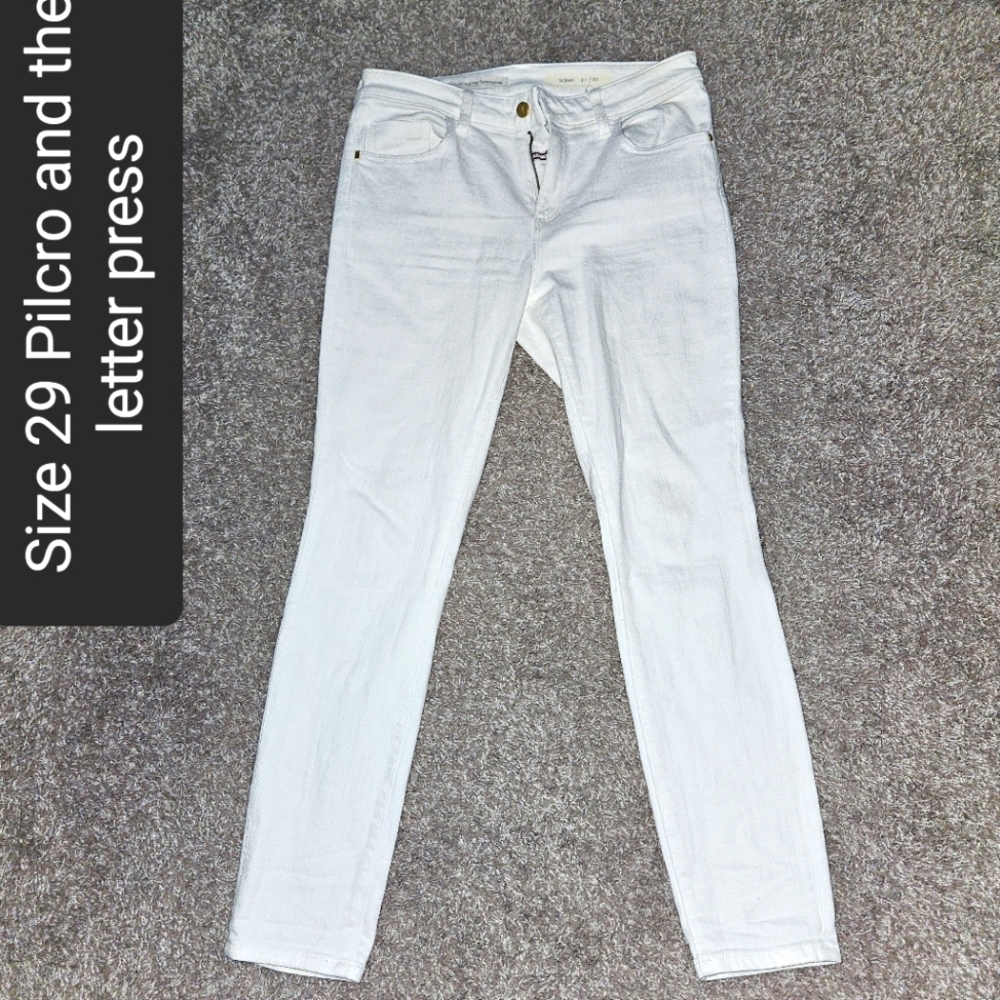Stunning White Jean Pilcro and The Letterpress brand. Size 29.